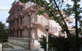 Berk Apart Hotel